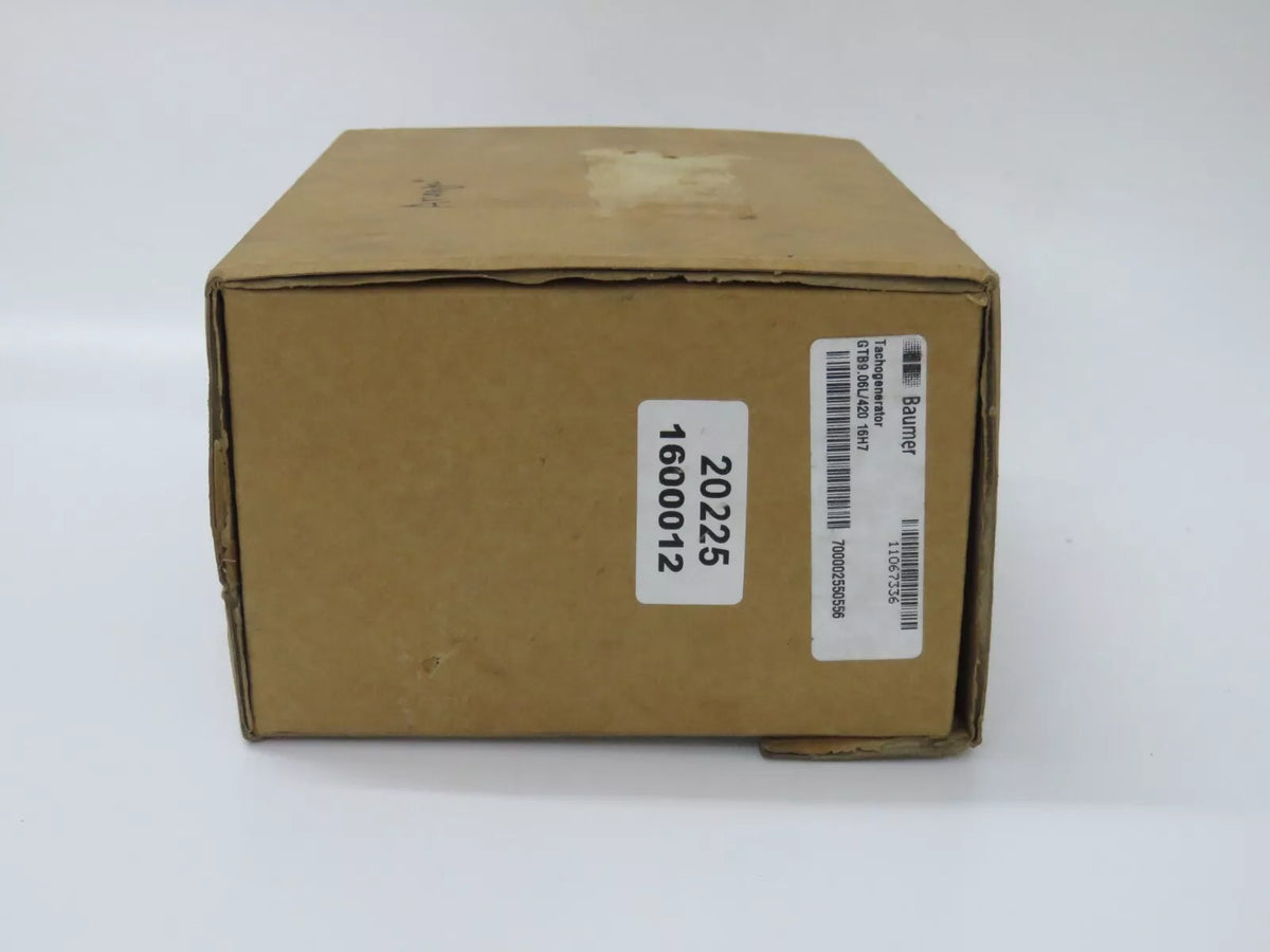 New Baumer GTB 9 Tachogenerator GTB 9.06 L/420 Blind Hollow Shaft