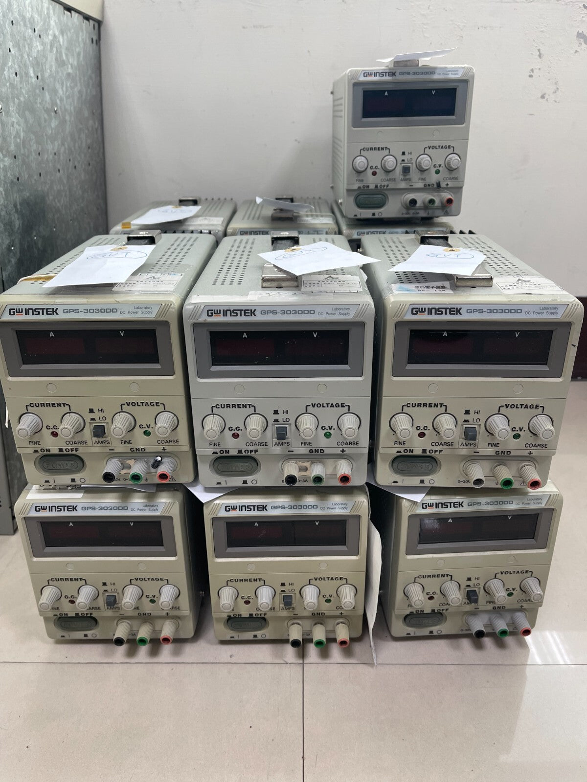 Gwinstek GPS-3030DD 30V/3A DC Regulated Power Supply - XG eqpt