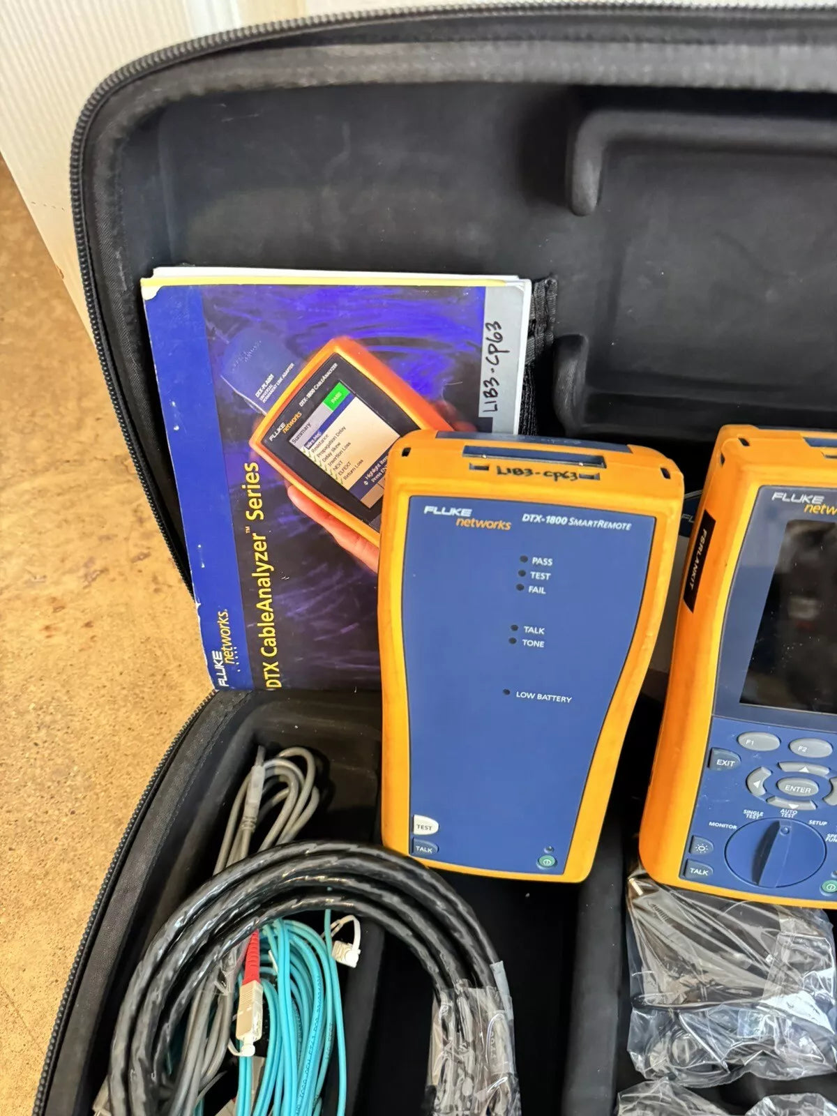 Fluke Networks DTX-1800 Cat6 Cat6a Test Set with DTX-PLA002 & DTX-CHA002