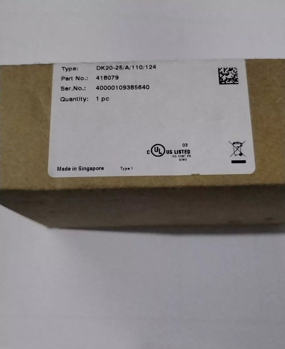 1 PC NEW-OPEN -BOX Sensor DK20-25/A/110/124 #B1352 CL