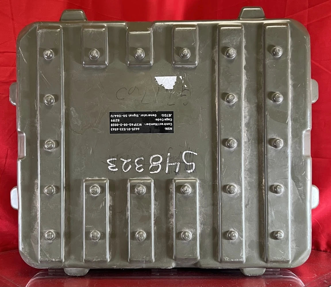 Rohde & Schwarz SMB100M-B102 RF and Microwave Signal Generator