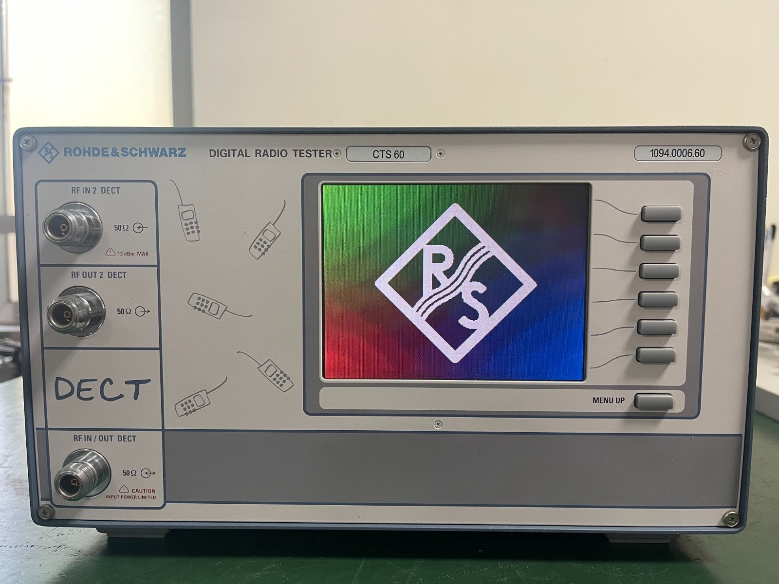 ROHDE & SCHWARZ CTS60 DECT Radio Communication Tester W/ Opt. K6, K62 _0525 - XG eqpt