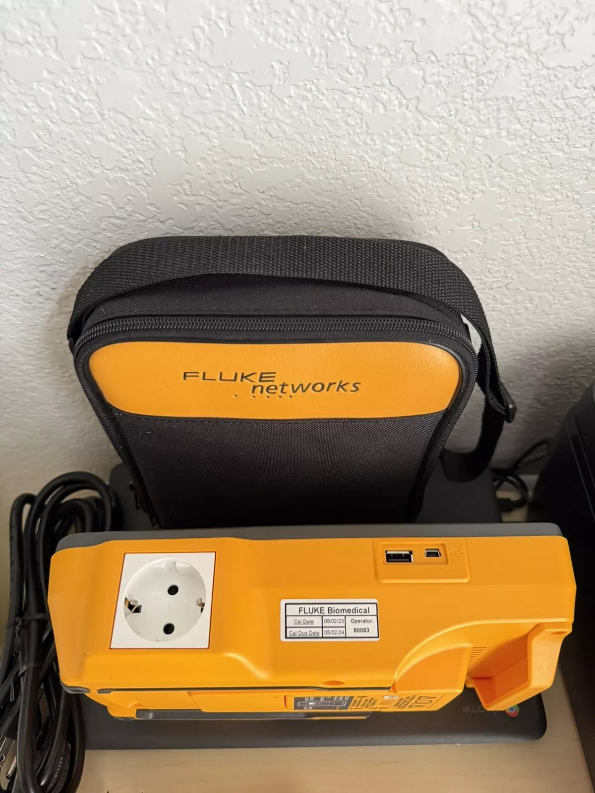 FLUKE ESA615 EU 230V Electrical Safety Analyzer (Calibrated 2024)