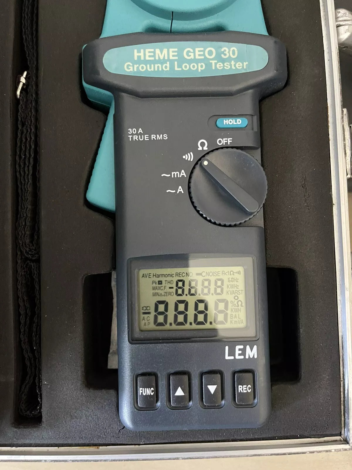 LEM HEME GEO 30 Clamp On Ground Loop Tester