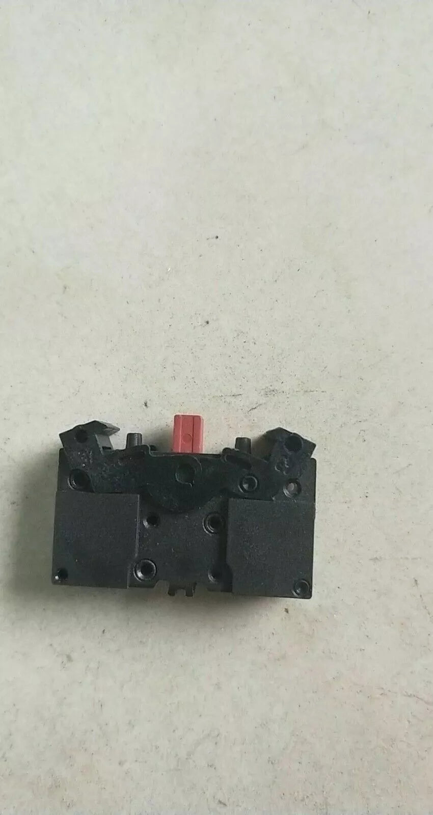 Siemens 3SB3400-0C Pushbutton Switch Auxiliary Contact 1NC