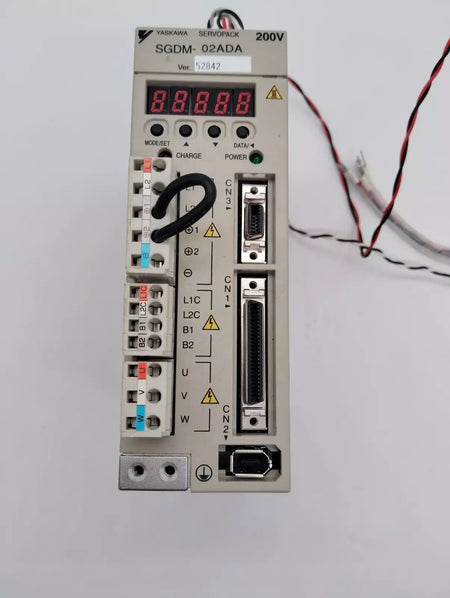 Yaskawa SGDM-02ADA Servo Pack Driver 240V AC Precision Controller 200W