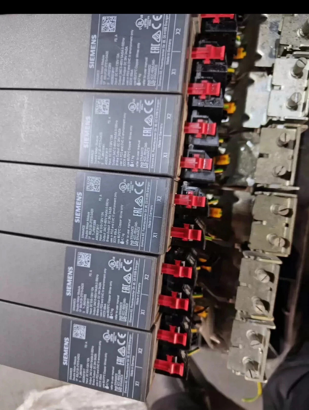Siemens 6SL3120-2TE15-0AD0: Power Supply Unit