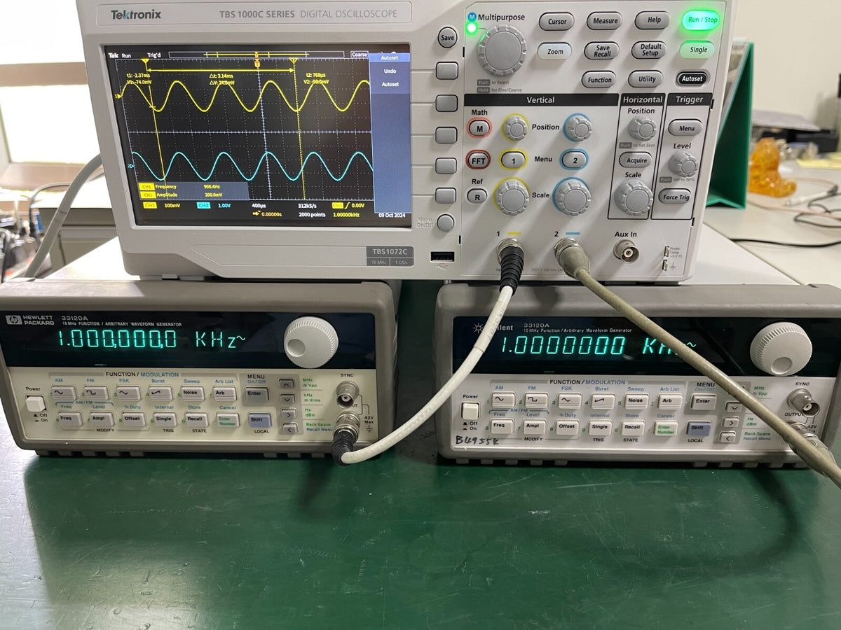 HP Agilent 33120A 15 MHz Function / Arbitrary Waveform Generator _9270