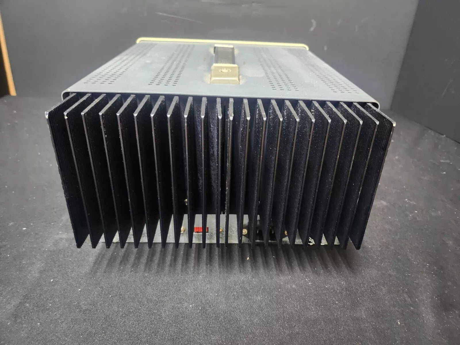 Protek 3032B DC Power Supply (9973)