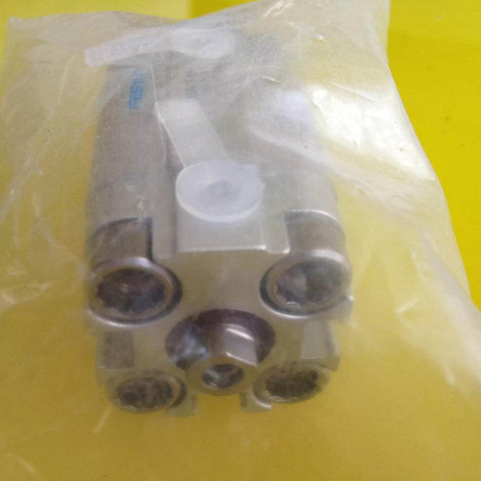 Festo ADVU-16-10-P-A 156508 Cylinder ADVU1610PA