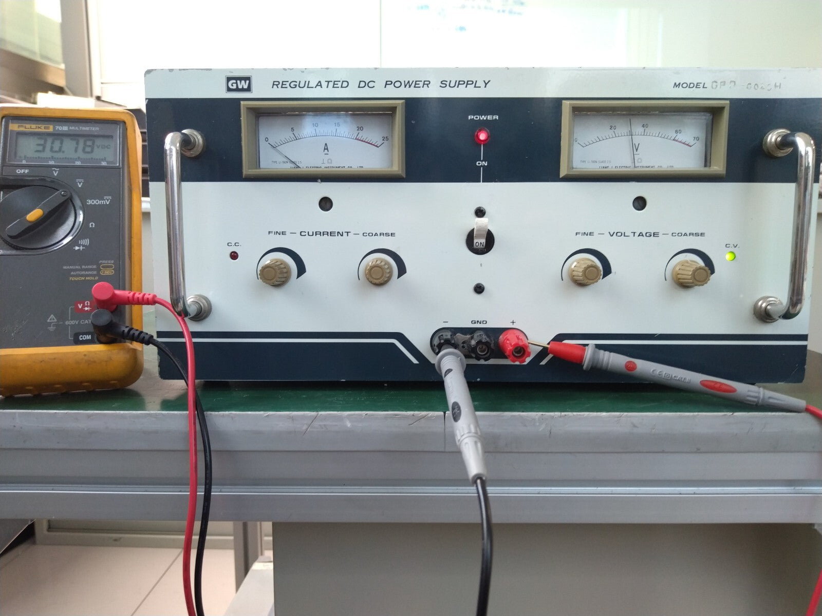 GW Regulated DC Power supply GPR-6020H 60V/20A , 1200W _3041192