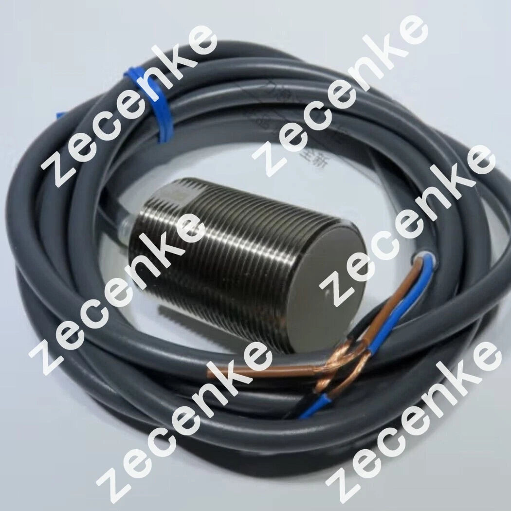 Omron E2E-X10F1-Z Proximity Sensor Switch
