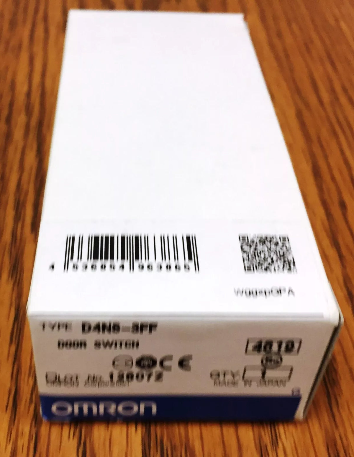 Omron D4NS-3FF Safety Interlock Switch