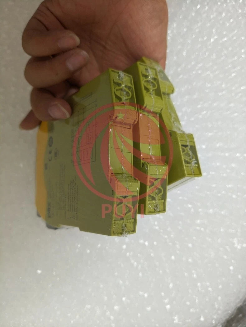 New in Box Pilz 751103 Safety Relay