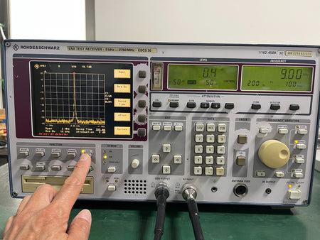 Rohde & Schwarz ESCS30 EMI Test Receiver 9 kHz - 2750 MHz w/ T.G _ 5442 - XG eqpt