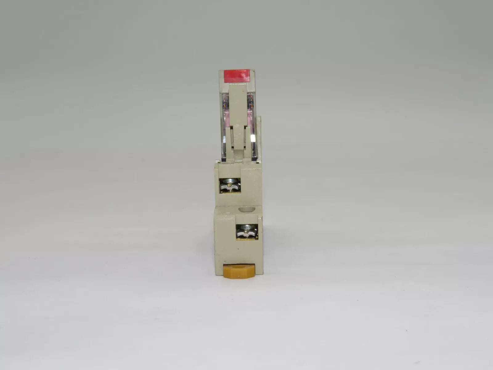 Omron Relay with Socket 17Z6CX 10 A 250V