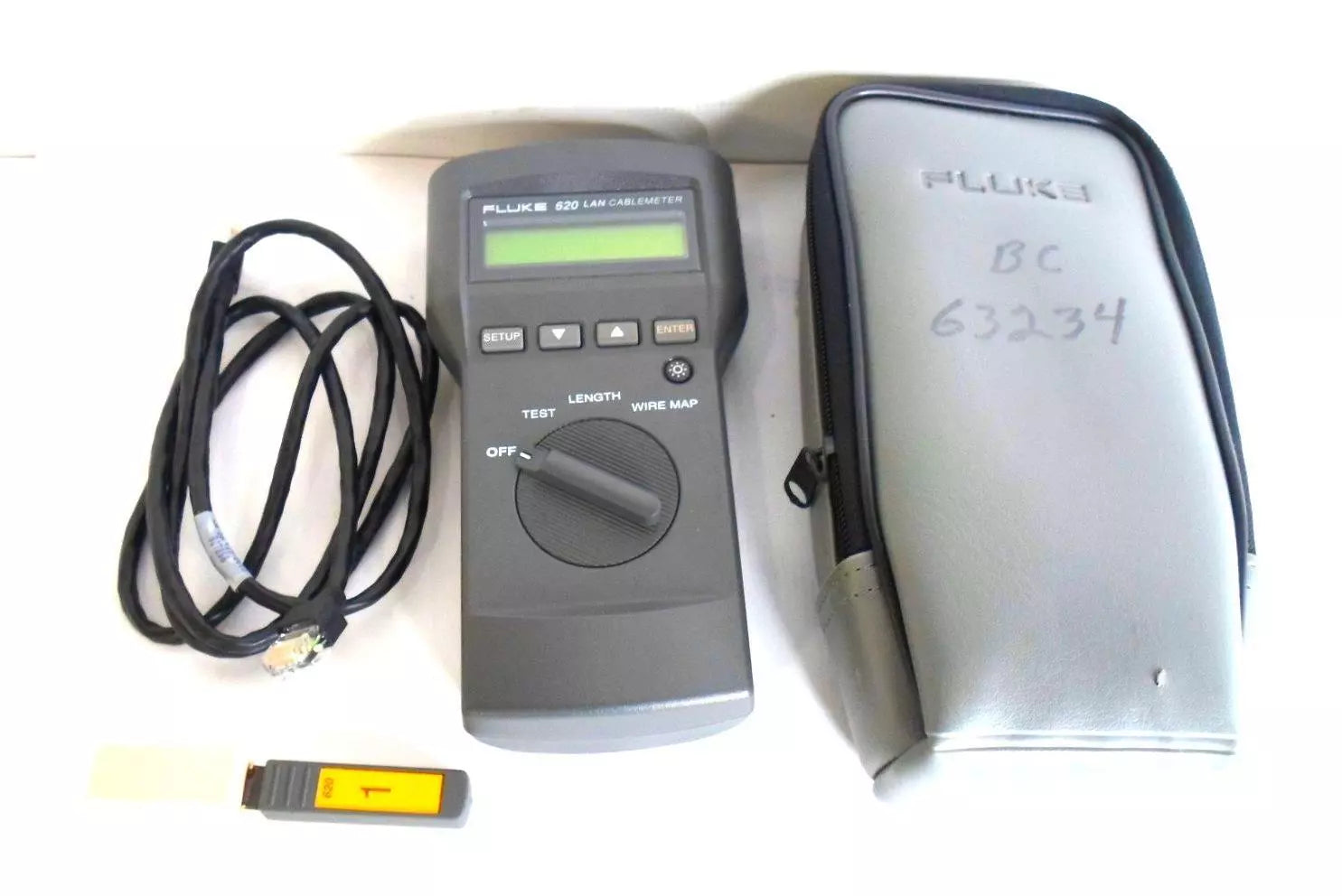 Fluke 620 LAN Cable Meter - High-Quality Network Cable Testing Device