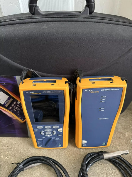 Fluke Networks DTX-1800 Cable Analyzer Kit with DTX-CHA001A CAT6 Channel Adapters