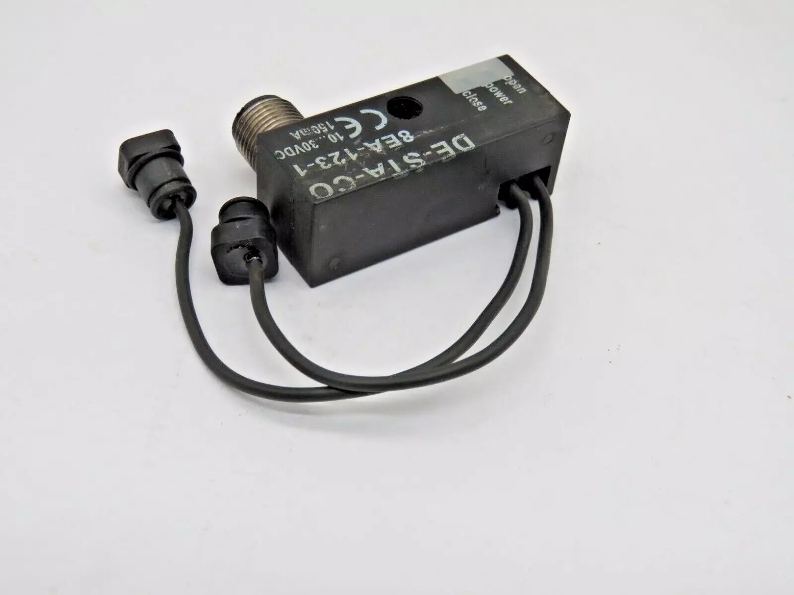 Dover Corporation Destaco DE-STA-CO 8EA-123-1 Clamp Sensor 150MA 10/30 VDC -NEW