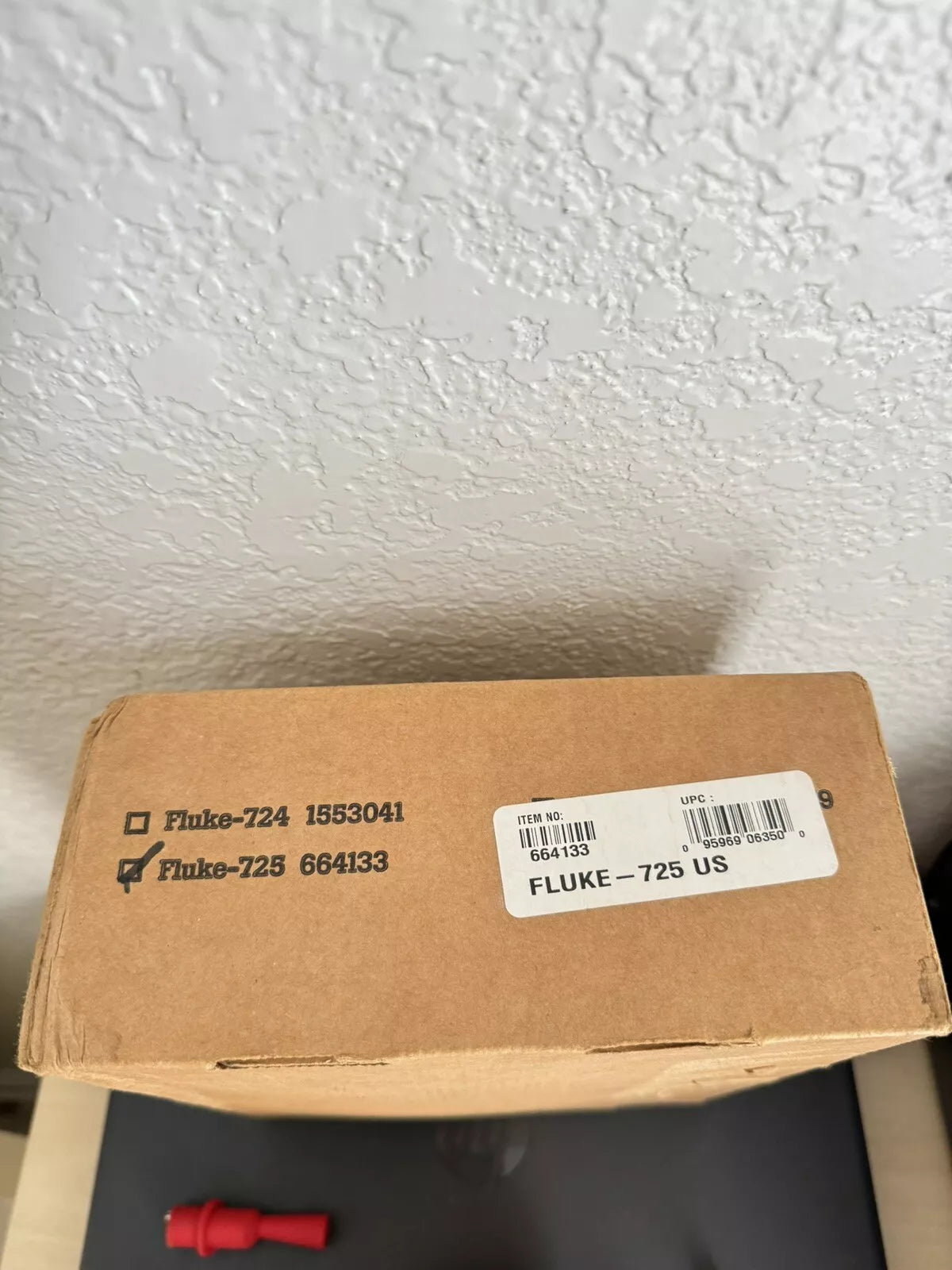 FLUKE 725 Multifunction Process Calibrator with Factory Box - Excellent Condition