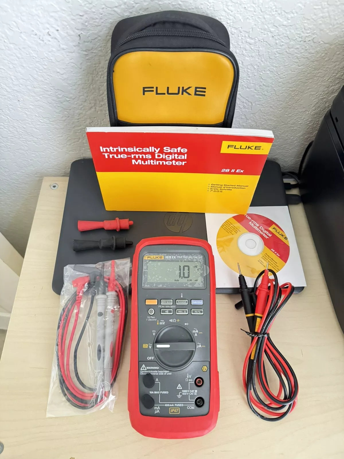 Fluke 28 II Ex True RMS Multimeter with Leads & Bag - Tested
