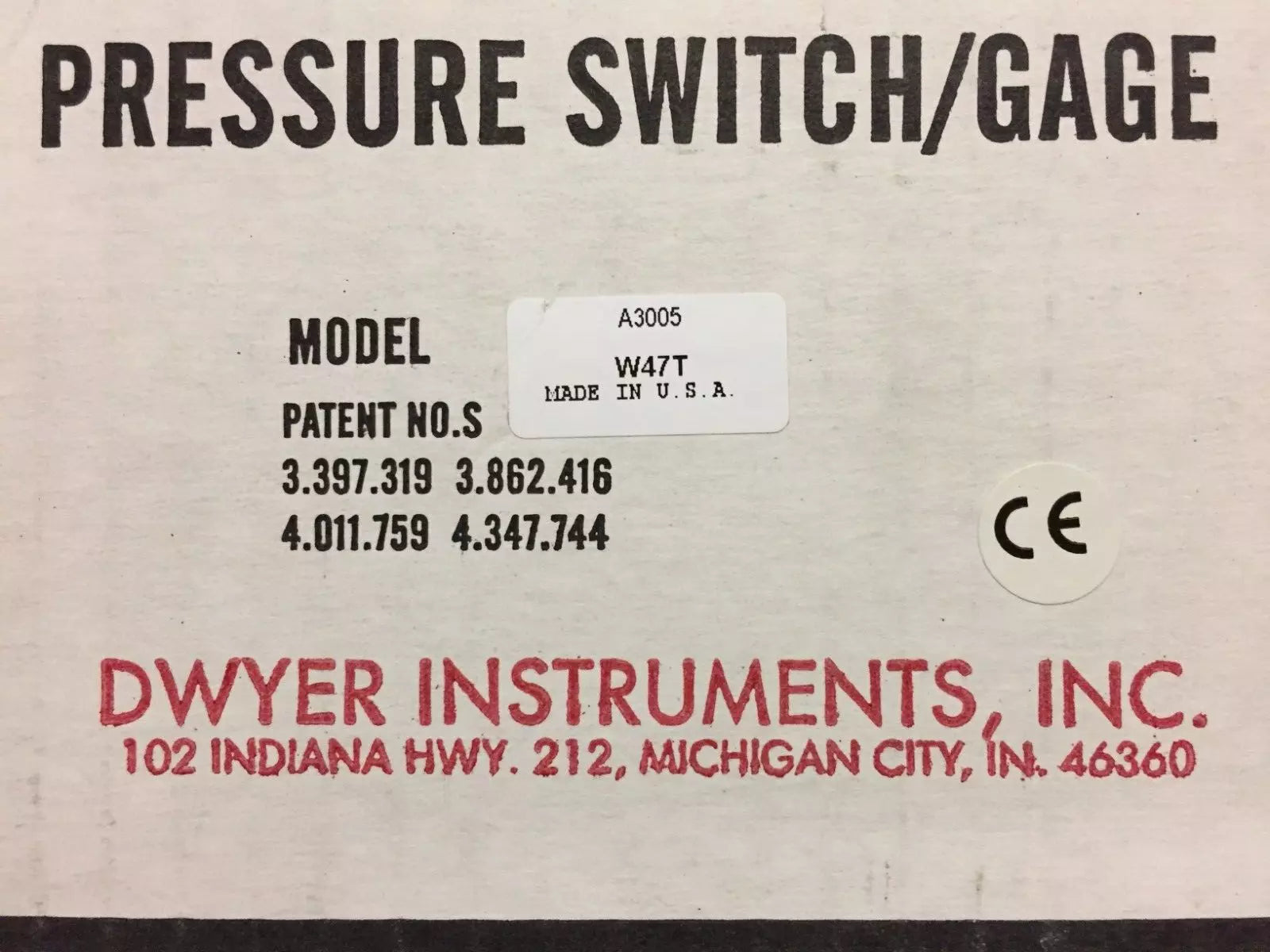 Dwyer A3005 Photohelic Pressure Switch/Gage Indicator
