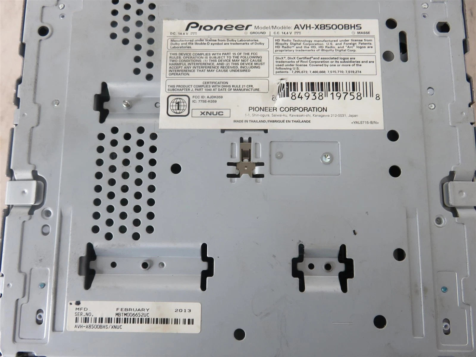 Pioneer AVH-X8500BHS 2-DIN Multimedia DVD Receiver - Free Shipping