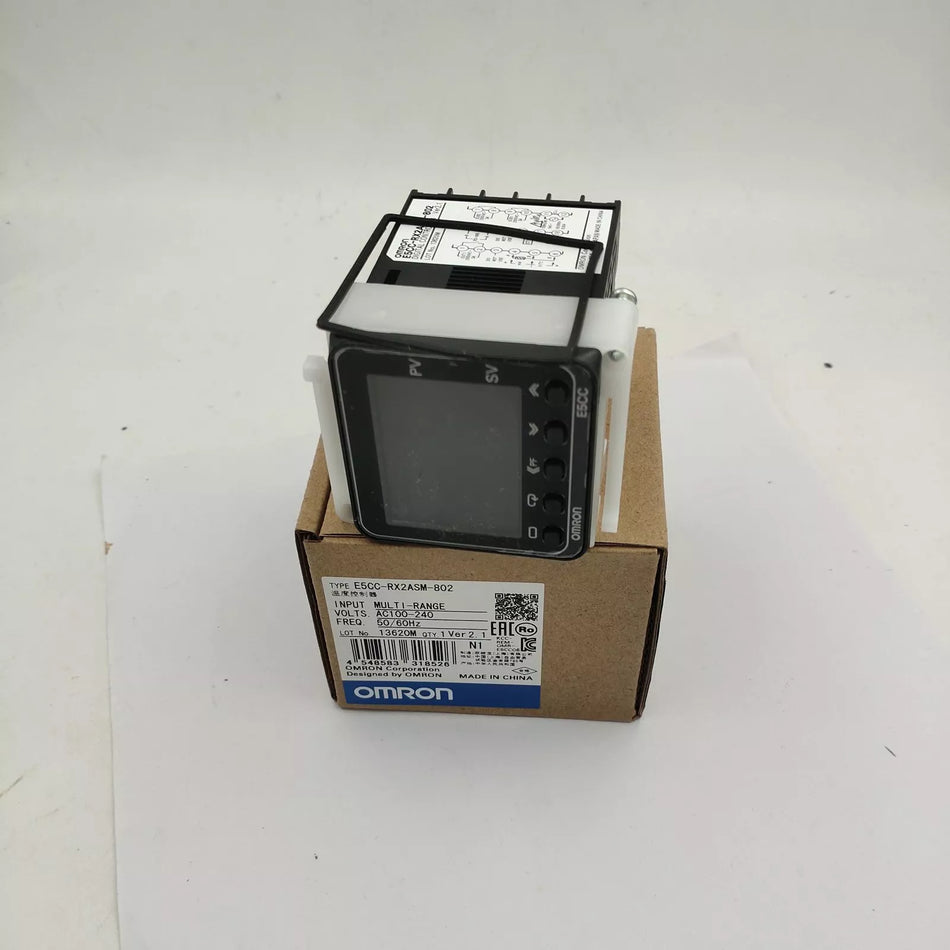OMRON E5CC-RX2ASM-802 Temperature Controller in Box