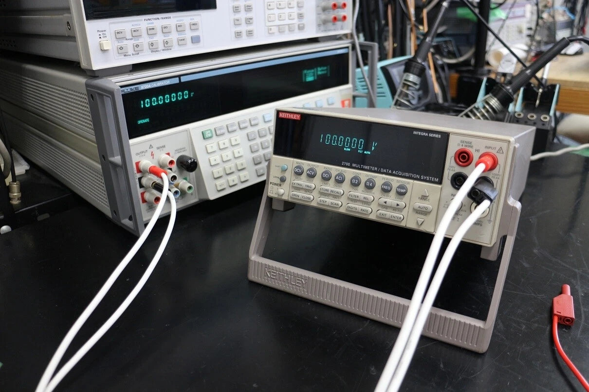 Keithley 2700 6-1/2 Digital Multimeter/Data Acquisition System