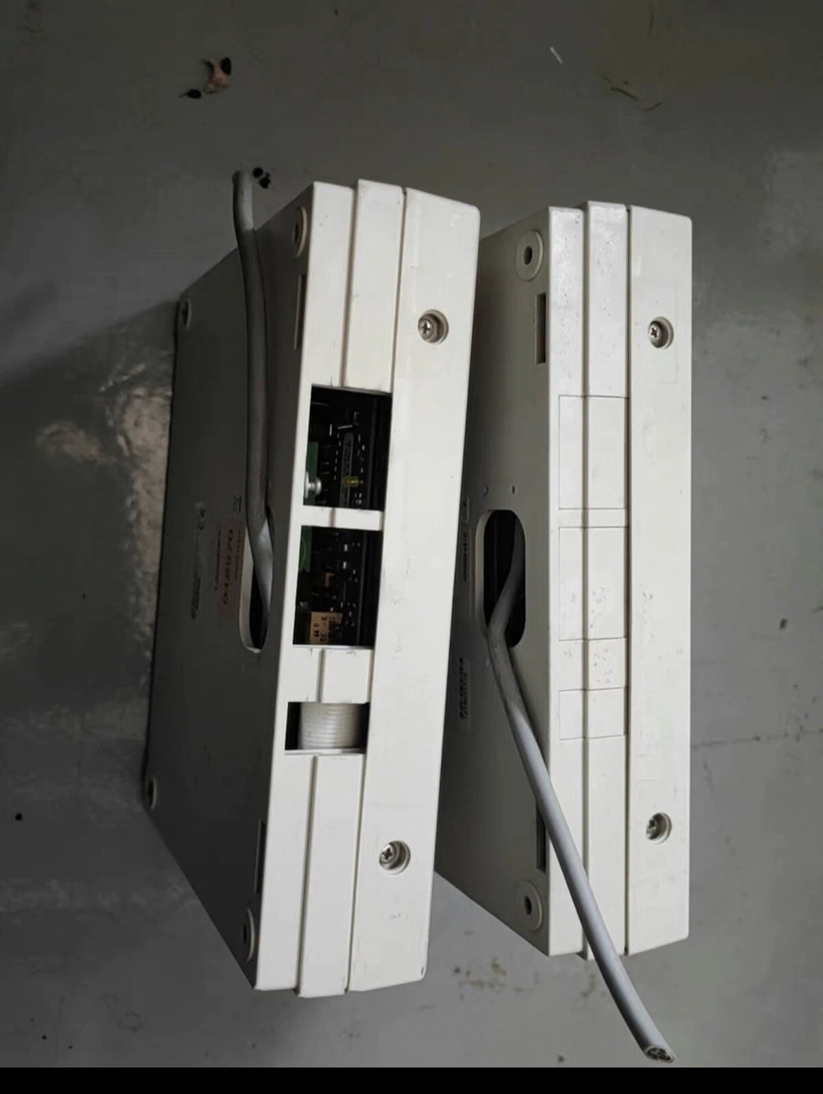 ESSER 012570