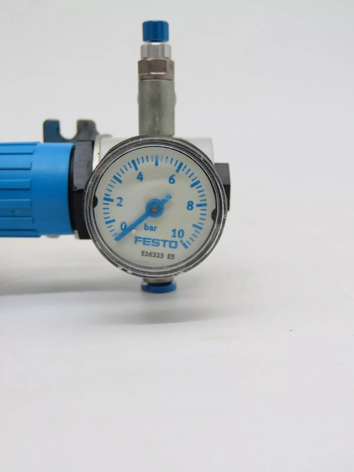 Festo LR-D-Micro-526323 Pressure Regulator with Gauge
