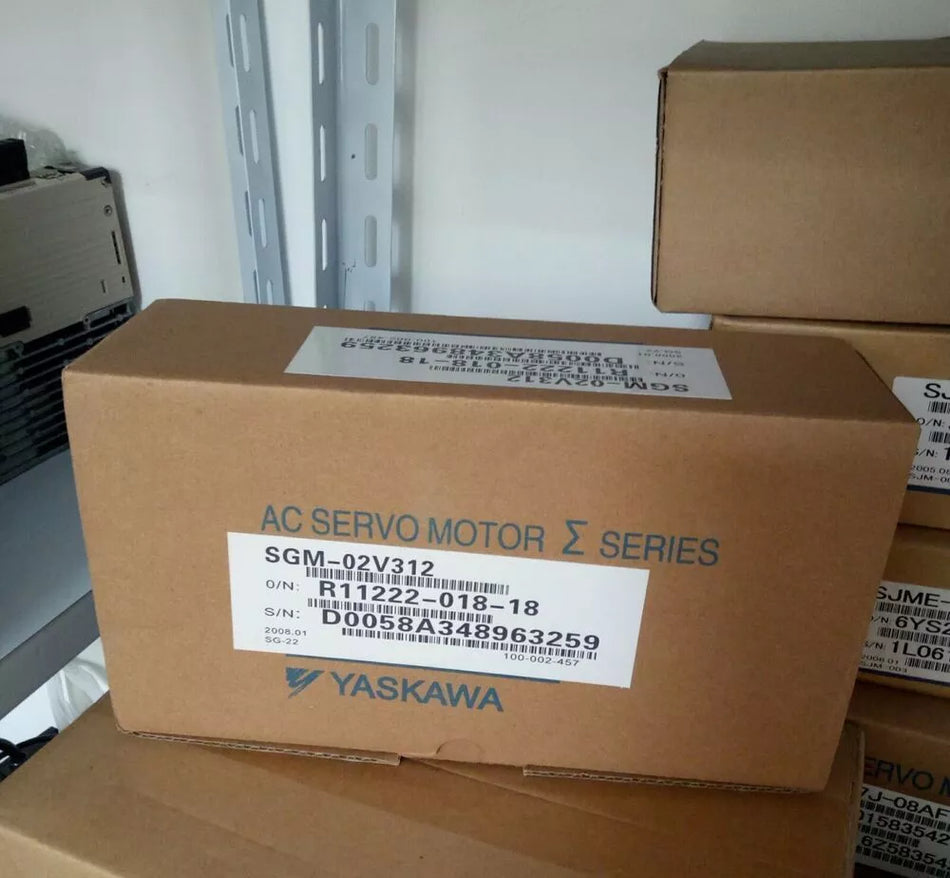 Yaskawa SGM-02V312 AC Servo Motor SGM02V312 - New, Expedited Shipping