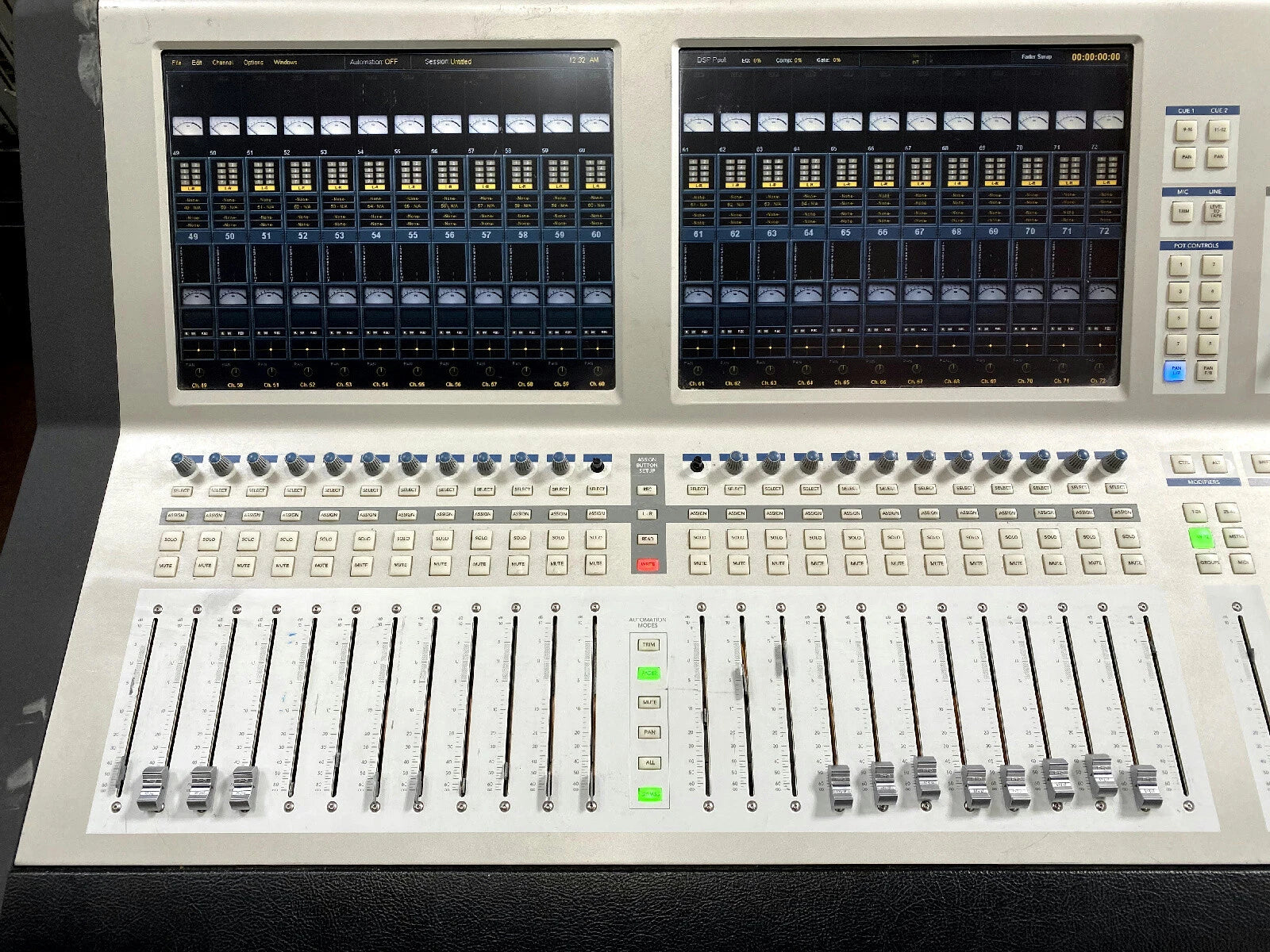 Mackie Digital X Bus DXB X200 High Definition Digital Mixer Console