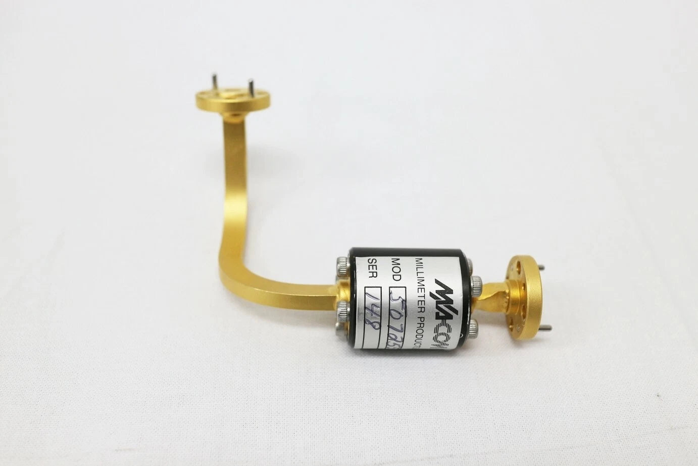 MACOM 507255 V Band(50-75GHz) Isolator