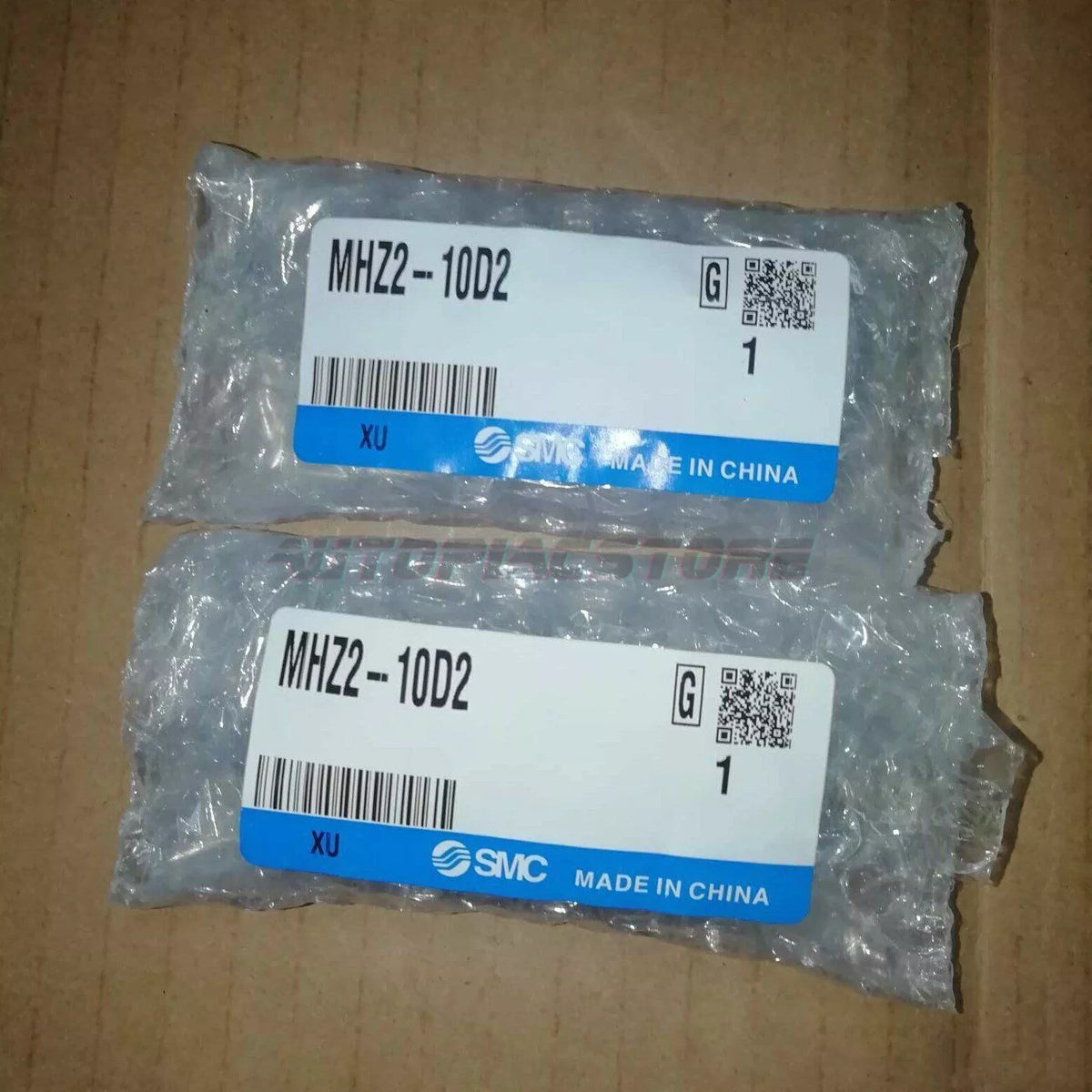 One New SMC MHZ2-10D2 MHZ210D2 Cylinder Expedited Shipping