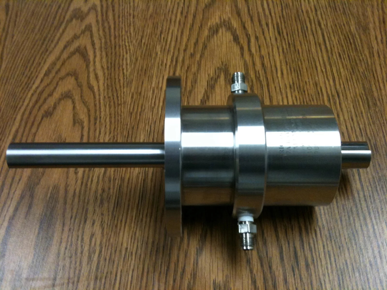 Rigaku 10C-26110504 Vacuum Rotary Feedthrough High Torque