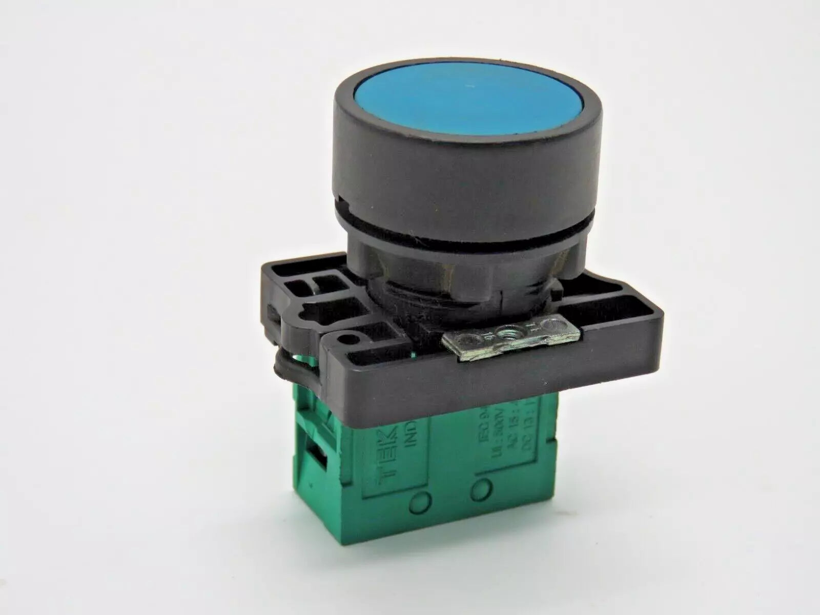 Teknic XB2BA22C Push Button Single Phase 230 V