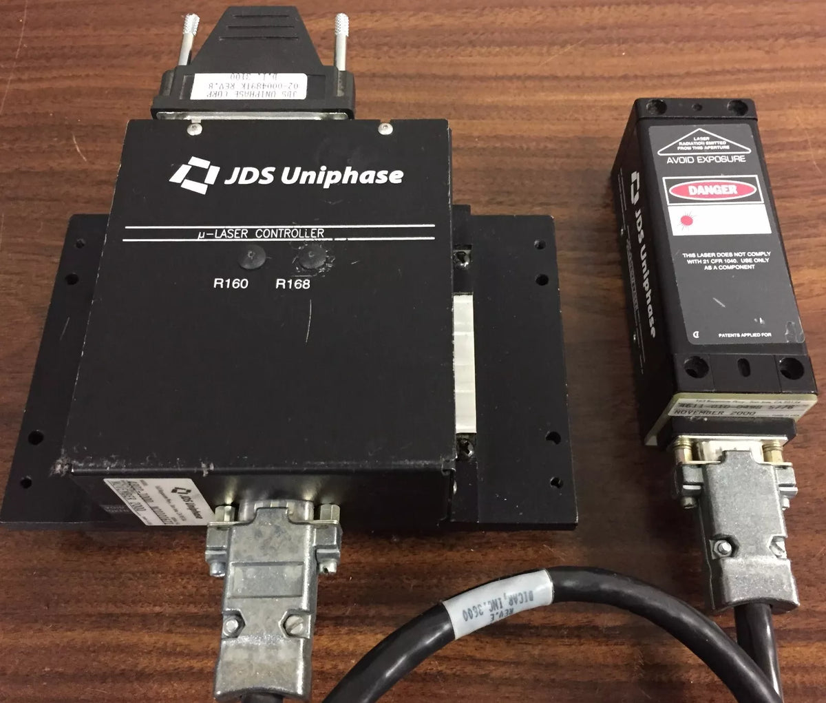 JDS Uniphase 4611-010-0498 µGreen-SLM Laser with 4802-1000 µ-Laser Controller