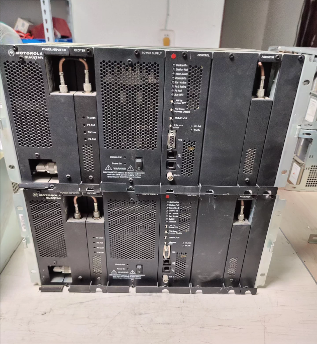 Motorola P25 800M 110W Repeater