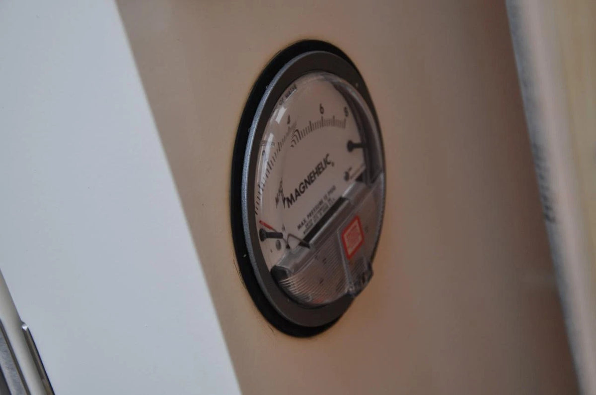 High-Quality AnaInstr Digital Multimeter for Accurate Measurements
