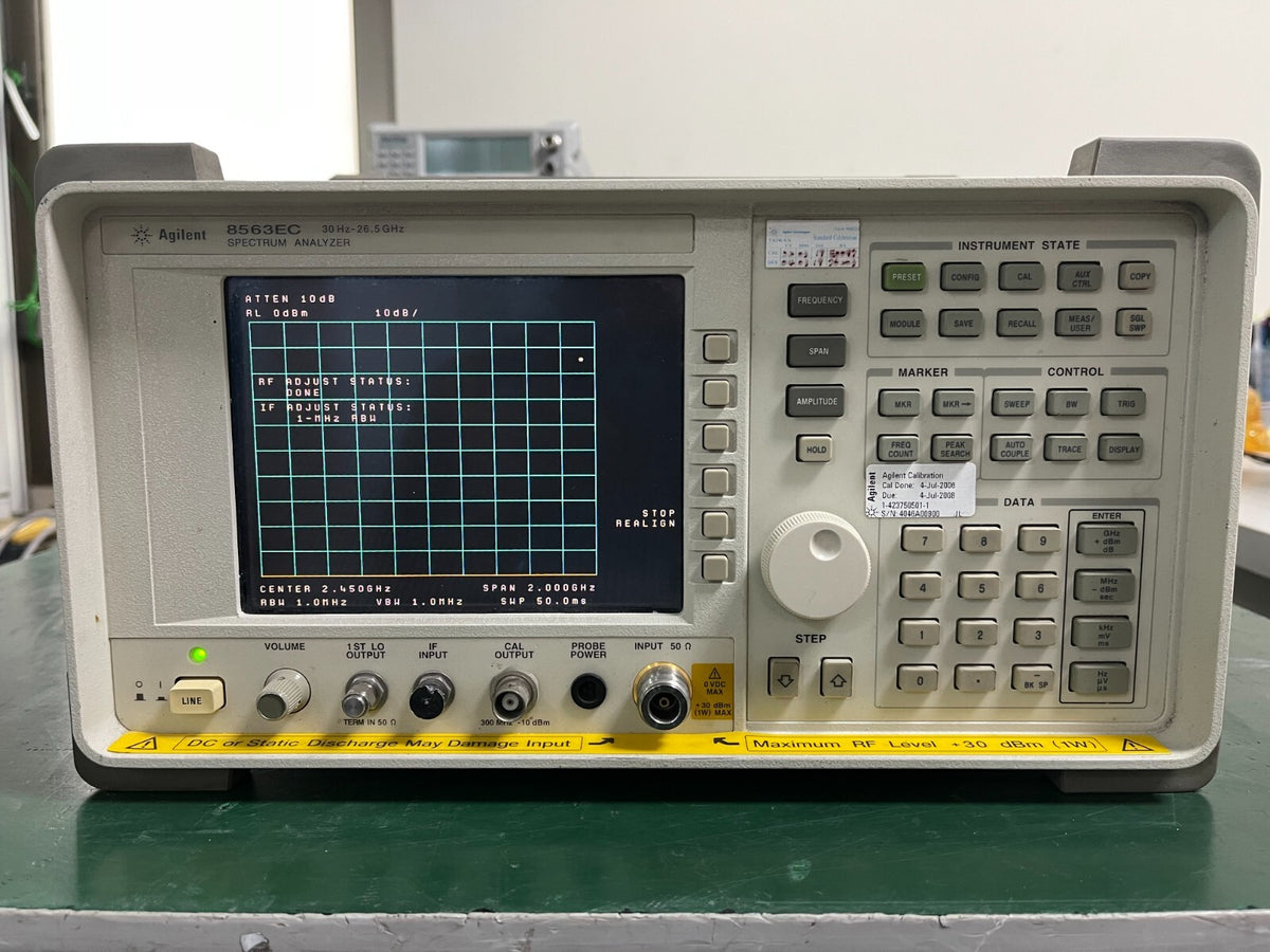 Agilent 8563EC 30Hz - 26.5GHz Spectrum Analyzer w/ opt. 006, 007  -0900