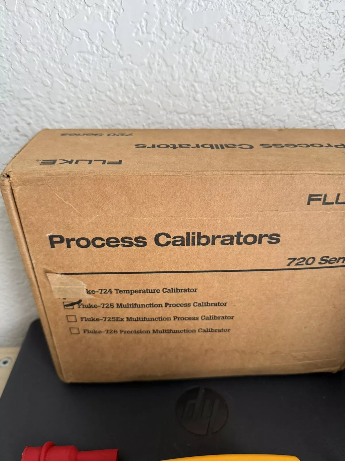 FLUKE 725 Multifunction Process Calibrator with Factory Box - Excellent Condition