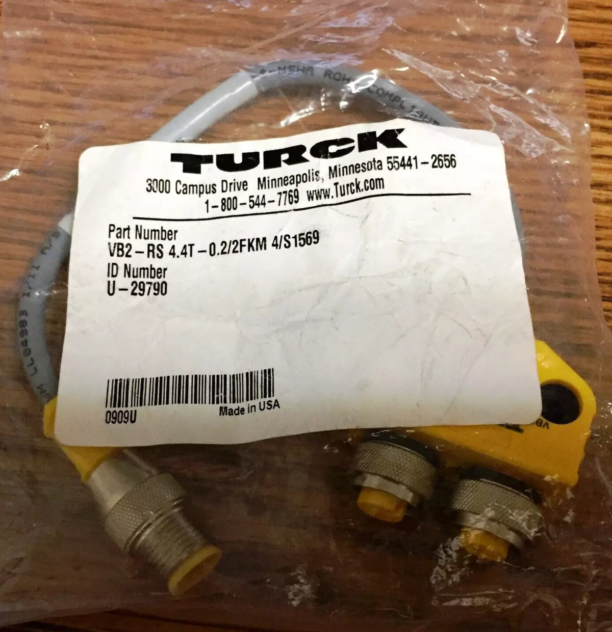 Turck VB2-RS 4.4T-0.2/2FKM 4/S1569 U29790 VB2 Molded Twin Junction Cordset