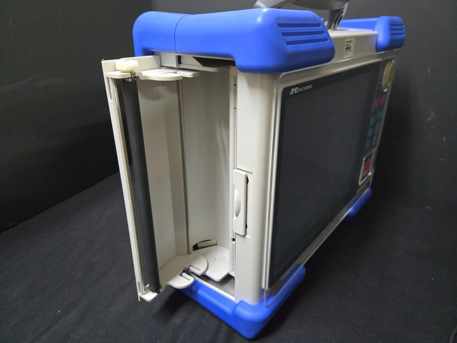 A&D RA2300MKⅡ-S Data Acquisition System with AP11-101×8 and 0311-5175×16 (0140)