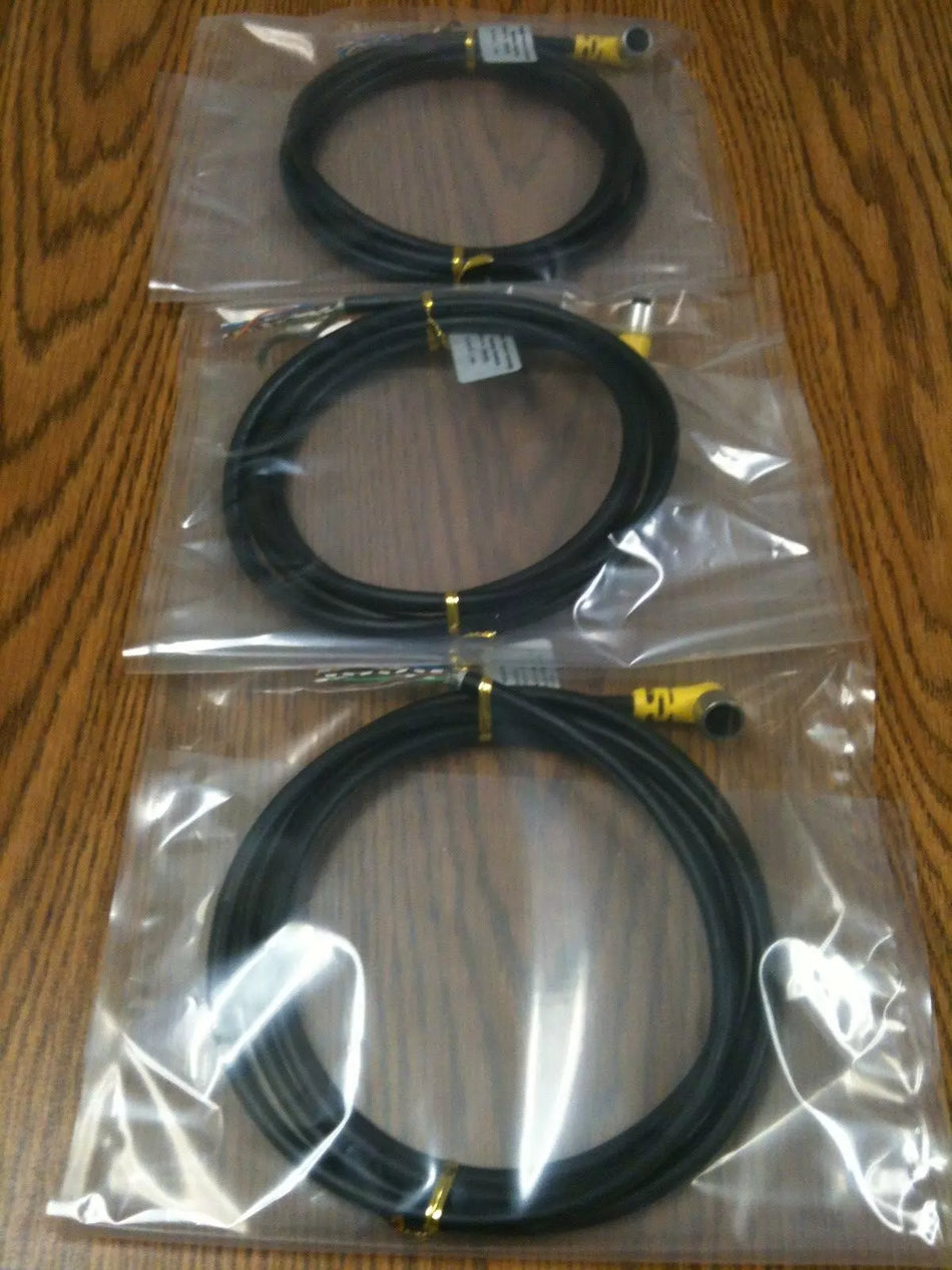 Cognex CCB-84901-0501-02 In-Sight Right-Angle Breakout Cable, 2M