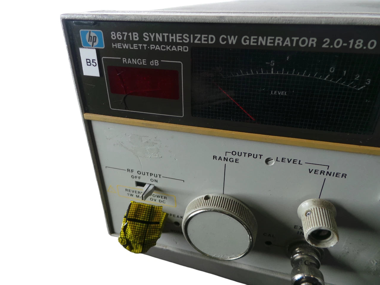 HP 8671B CW Generator 2.0 to 18GHz - Free Shipping