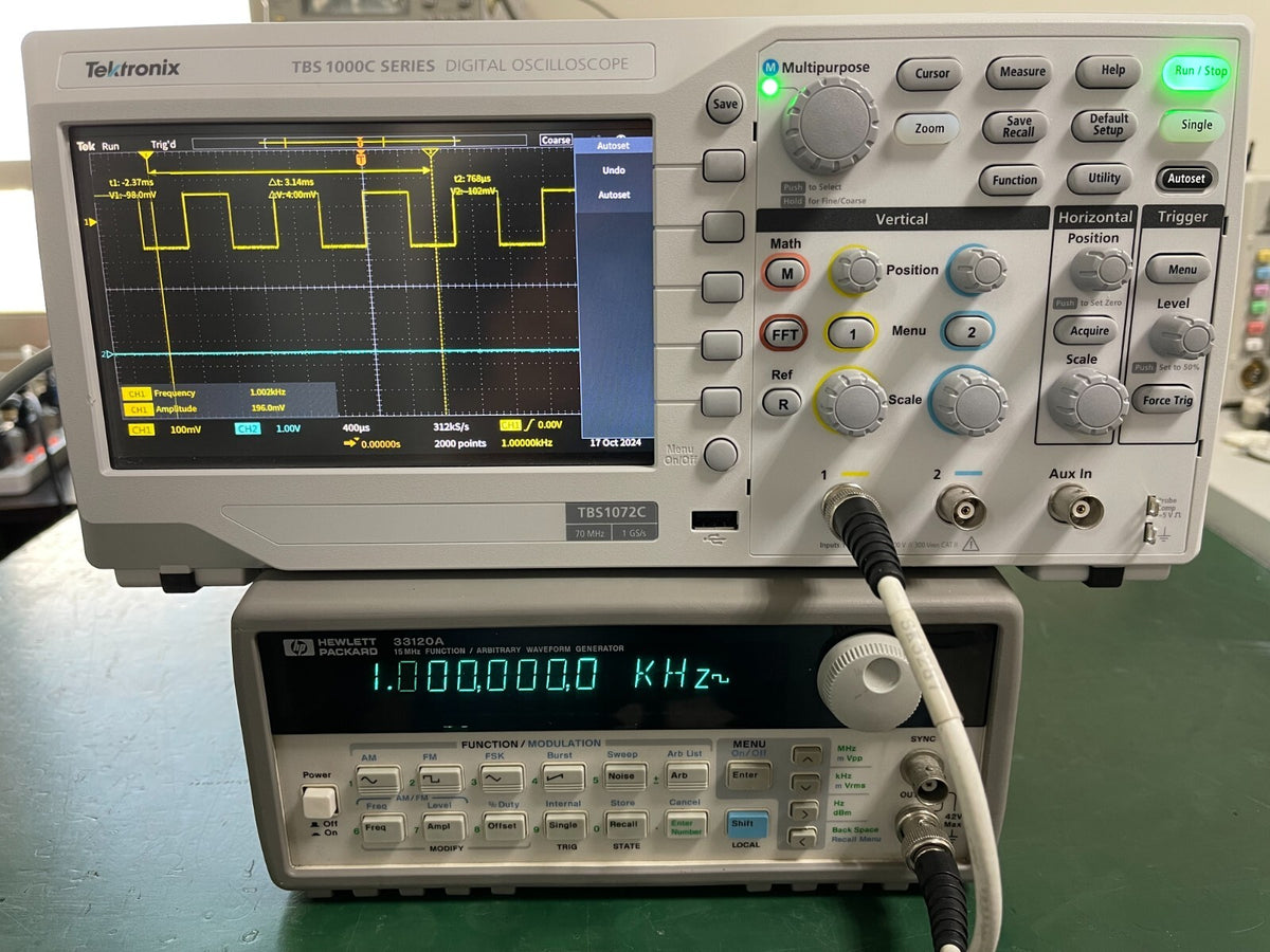 HP Agilent 33120A 15 MHz Function / Arbitrary Waveform Generator _6616 - XG eqpt
