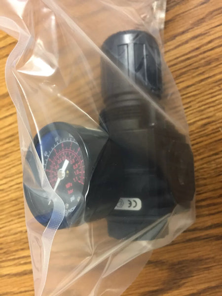 Norgren R73G-3AK-RMG Pressure Regulator with 18-013-209 1-1/2 Pressure Gauge