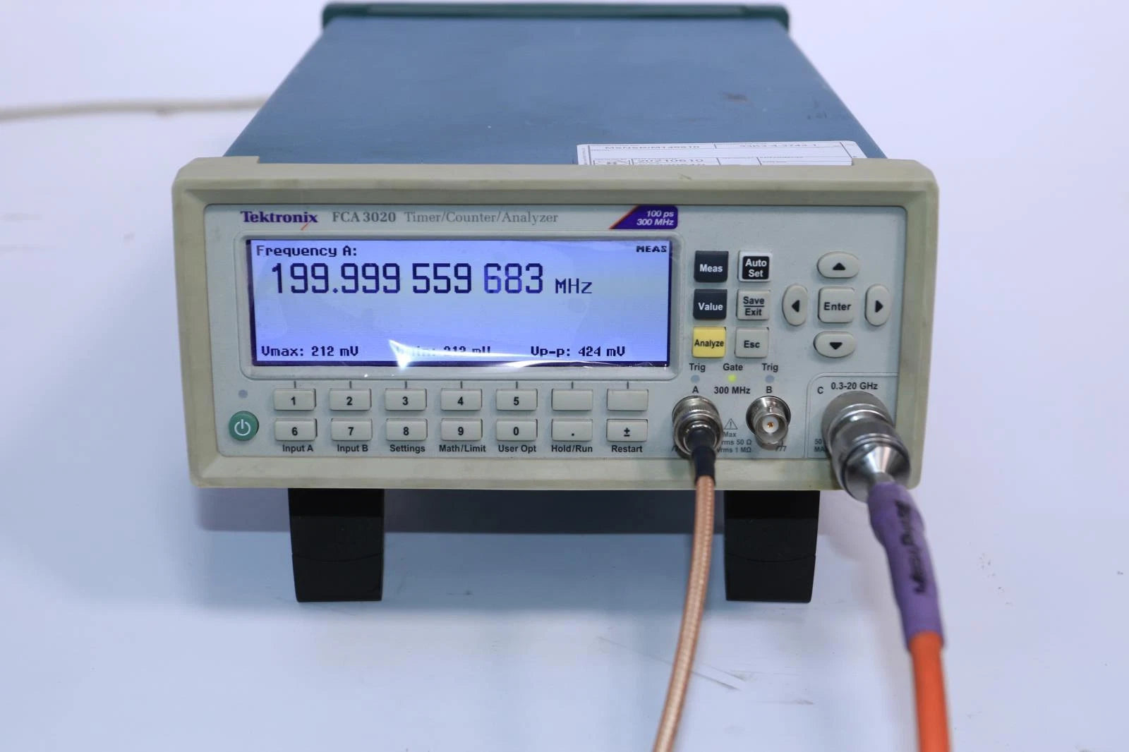 Tektronix FCA 3020 timer counter analyzer 20 GHz opt 14B