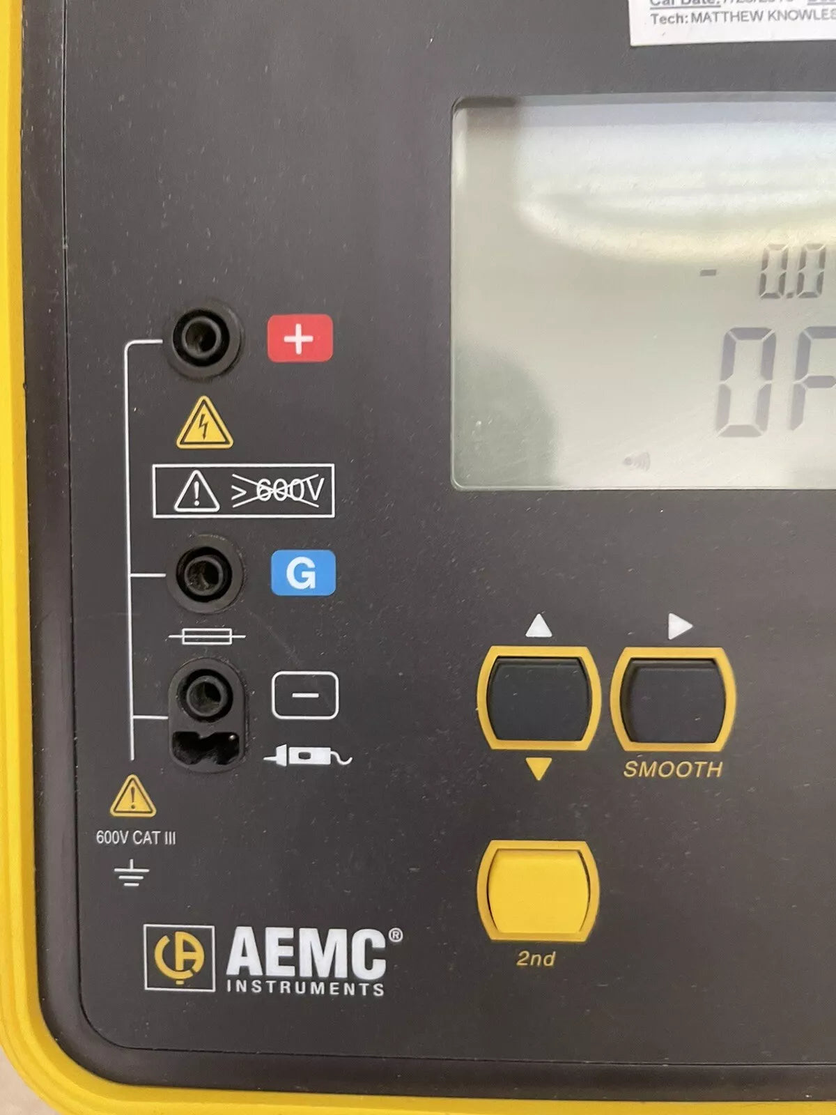 AEMC 1050 (2130.01) Digital/Analog Megohmmeter, 1000V Max Test Voltage